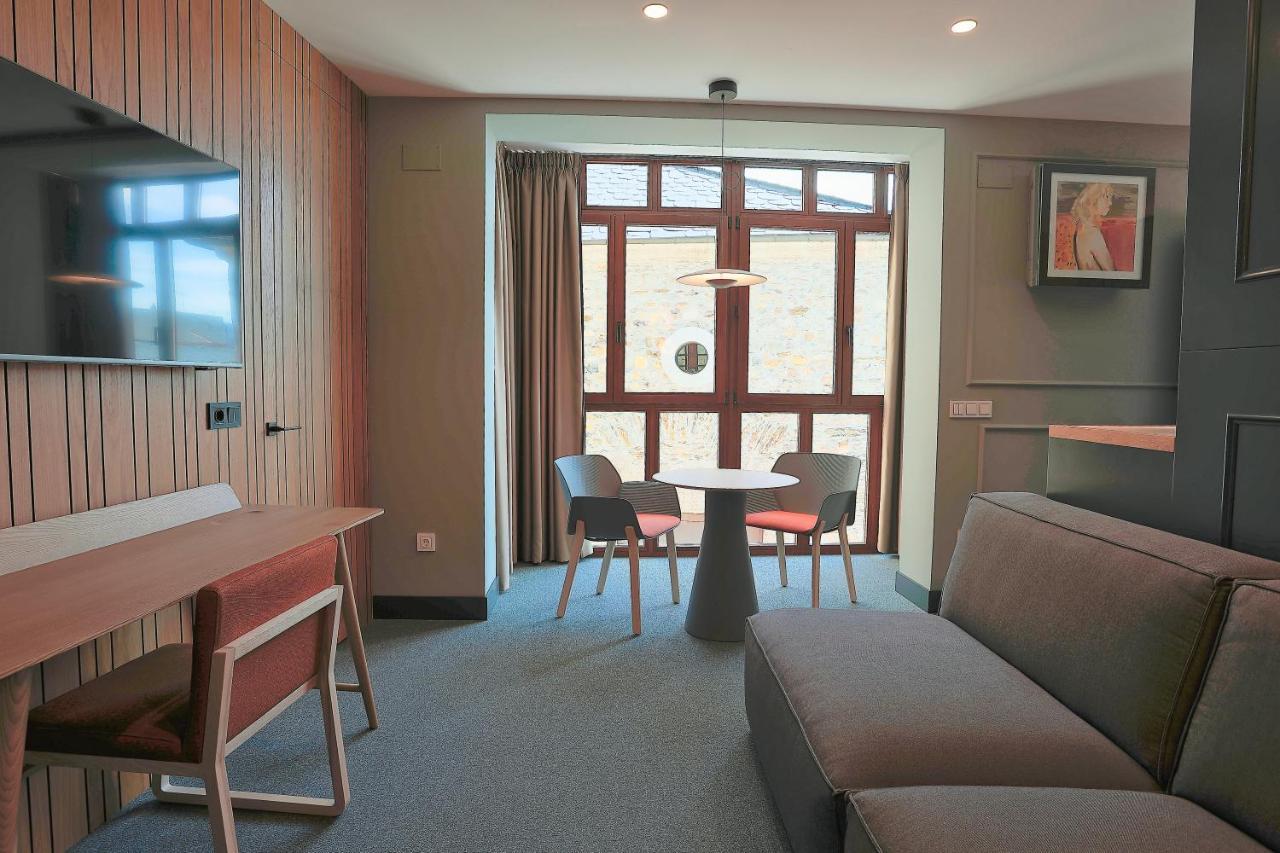 Azotea Suites Ponferrada Ngoại thất bức ảnh