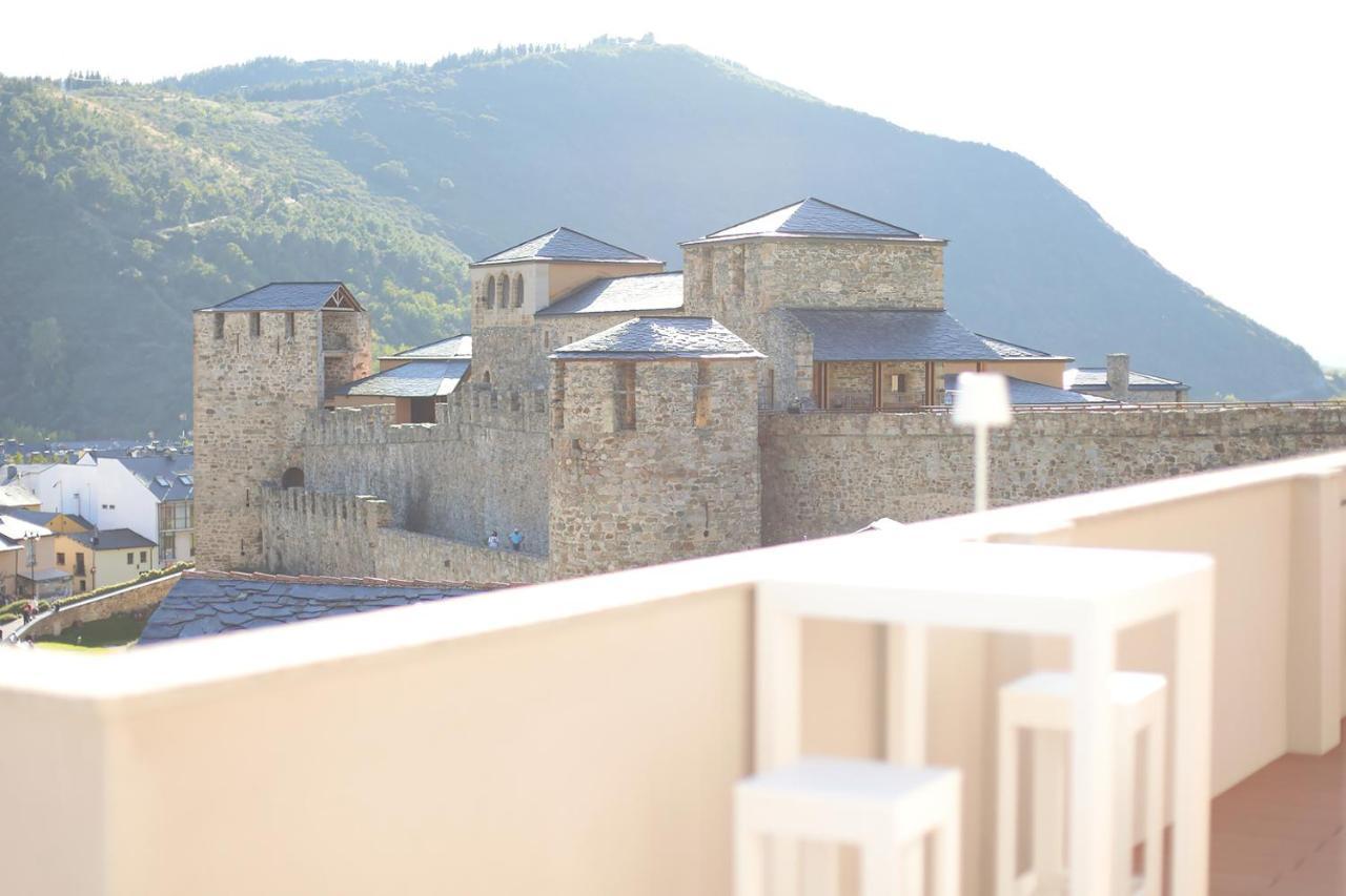 Azotea Suites Ponferrada Ngoại thất bức ảnh